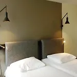 Ibis Centre Grand Place Hotel 3*