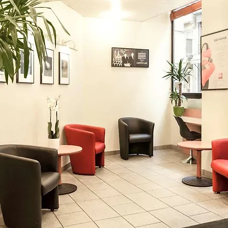 Hotel Ibis Centre Grand Place 3*