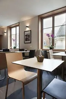 Ibis Centre Grand Place 3* ליל