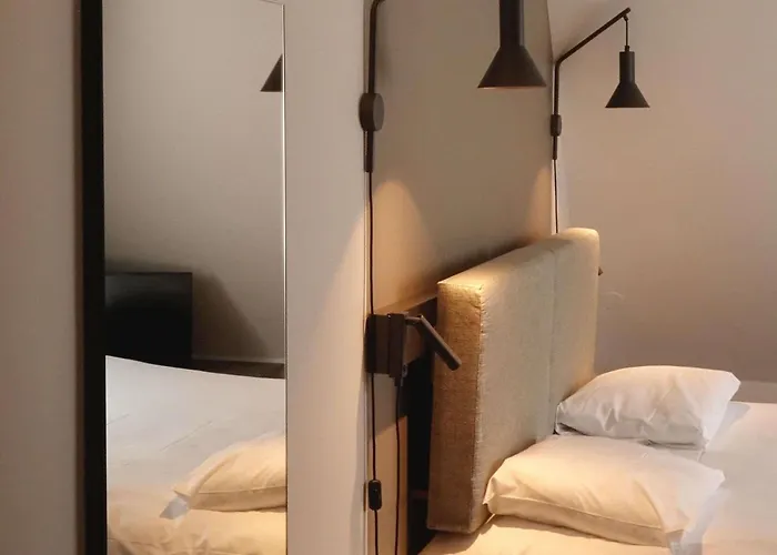 Hotel Ibis Centre Grand Place 3*