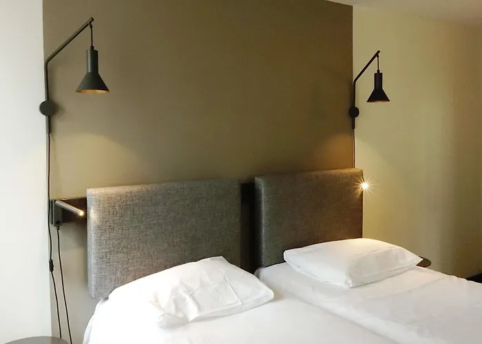 Ibis Centre Grand Place Hotel 3*